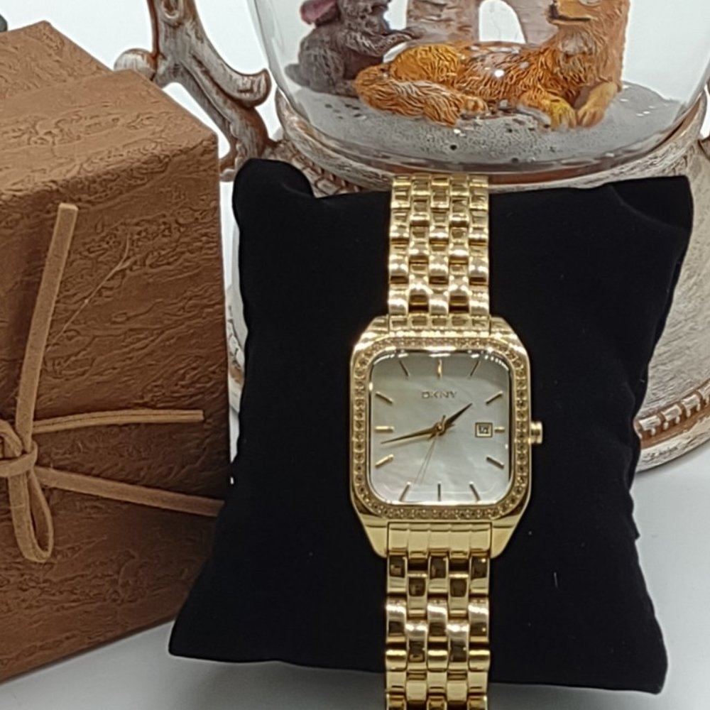 DKNY Bracelet Gold Tone Watch with Crystals-NEW BATTERY